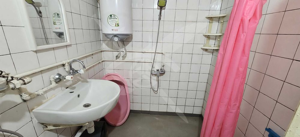 Продава се Тристаен апартамент в Пловдив, Изгрев - 62 кв.м за 543 €/кв.м - Снимка #3