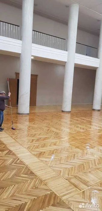 Установка плинтусов настил паркета ламината деревянных полов шлифовка