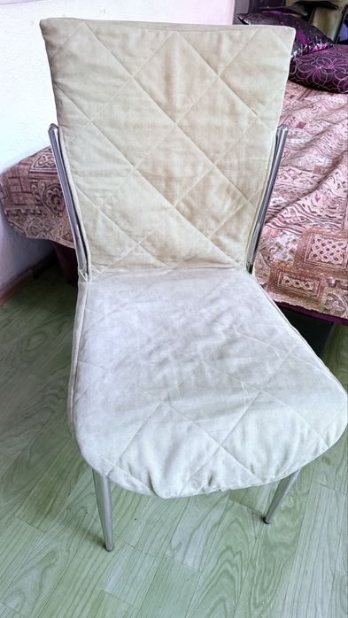 Продам стулья в хорошем состоянии