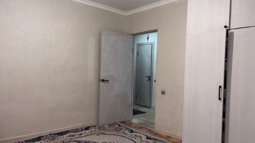 Тез арада үй сатылады