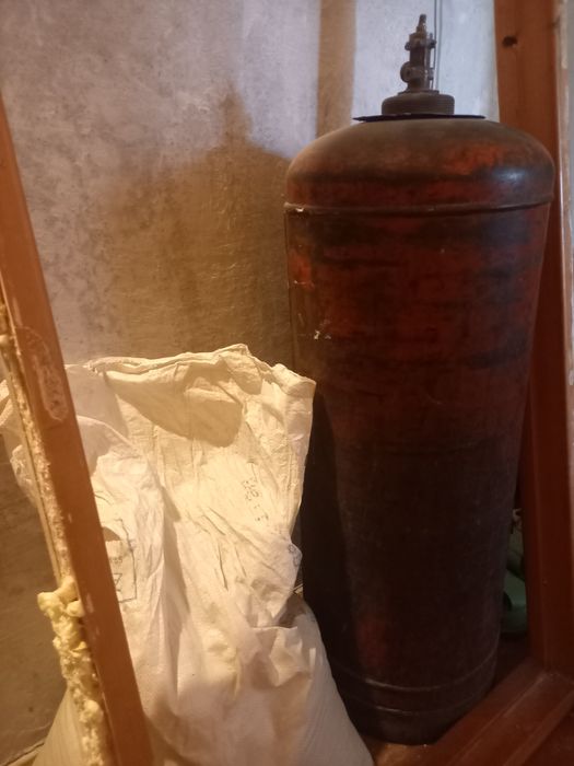 Газовый болон для кровли