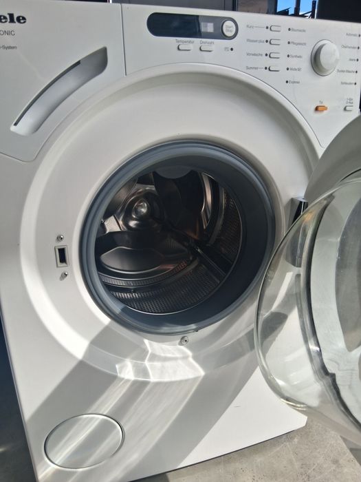 Masini de spalat haine MIELE