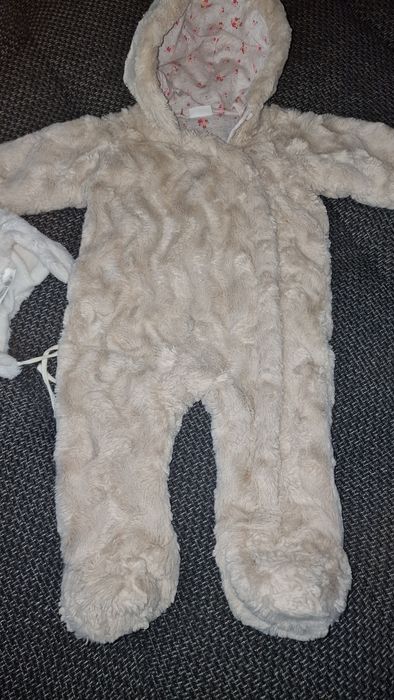 Космонавти за бебе размер 3-6 месеца