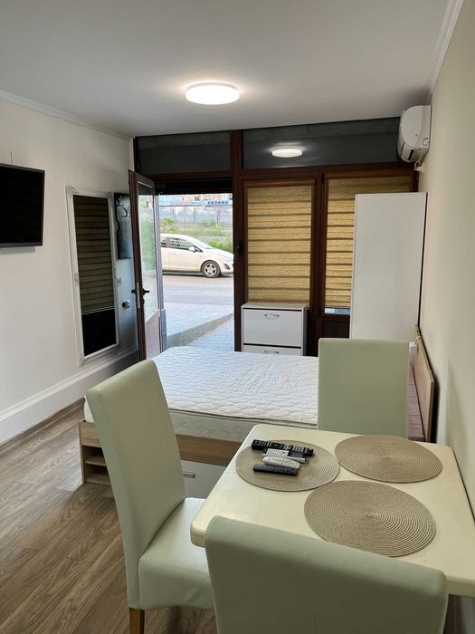 Дава се под наем Едностаен апартамент в София, Център - 30 кв.м за 408 € - Снимка #3