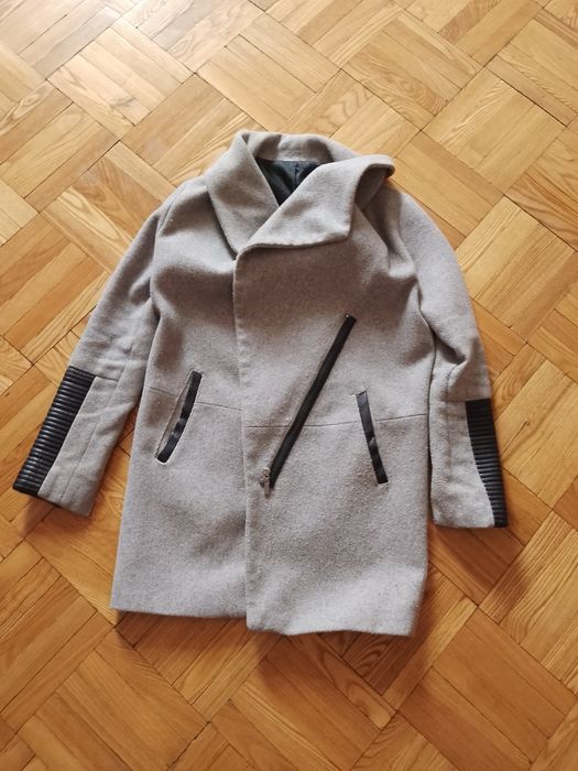 Продается короткое польто