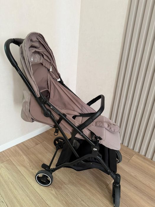 Прогулочная коляска Kinderkraft INDY