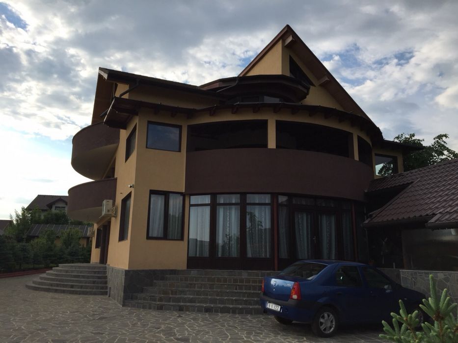 Vand vila P+2+ pod, 11 camere, Pasarea IF