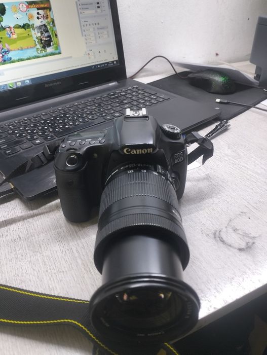 Canon E O S 60 D