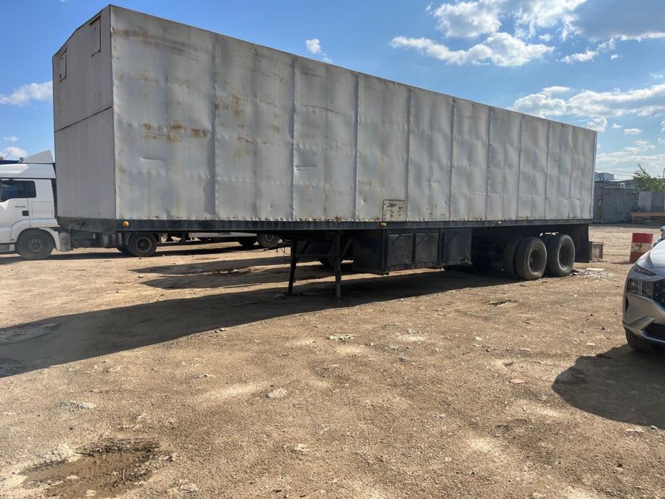 Полуприцеп с документами