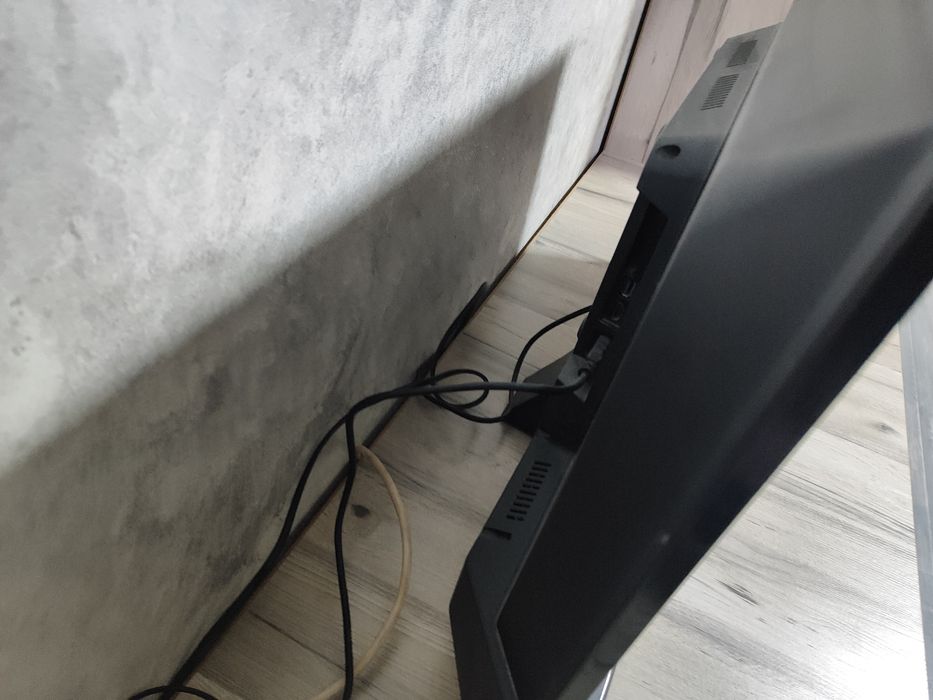 Телевизор Artel 32 дюйма