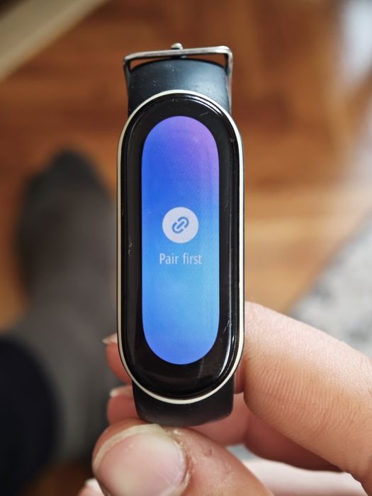 Mi Band 6 + допълнителна каишка мартеница