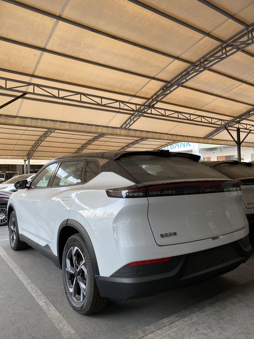 Dongfeng Aeolus L7