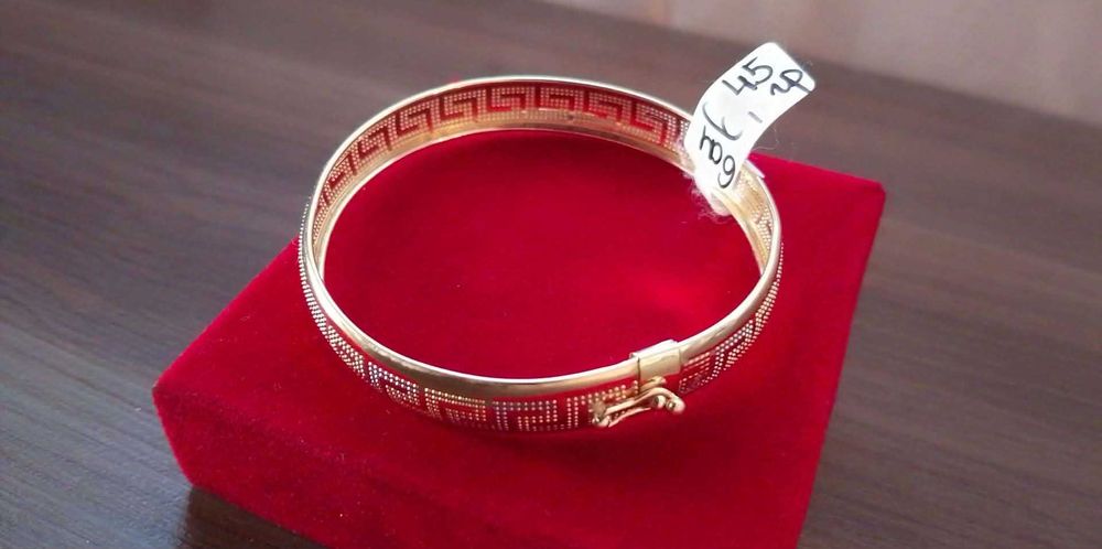 Златна гривна 14-карата 12.81 г 148.50лв грам