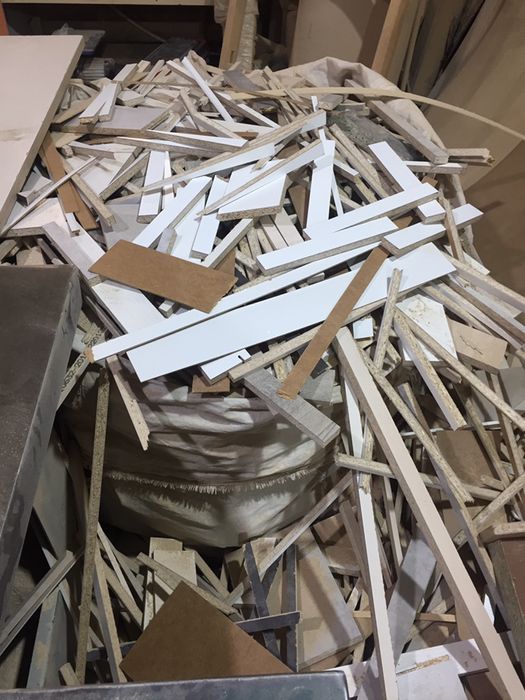 Отдам  дрова мебельные.