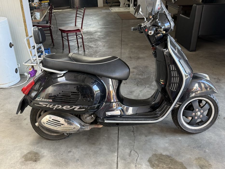 Scuter vespa  super GTS
