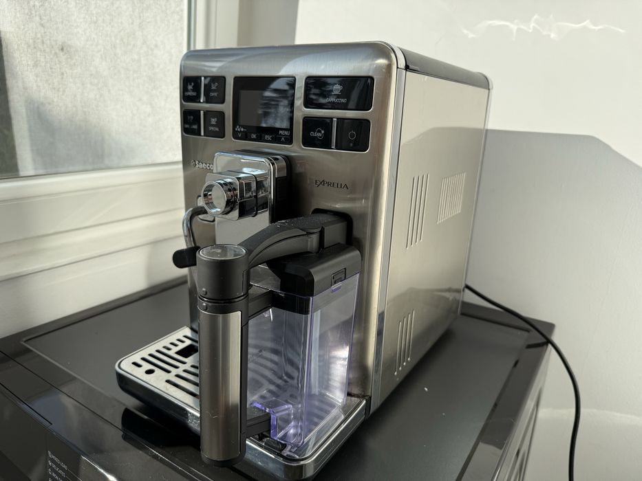 Espressor automat Philips Saeco Exprelia HD8856/09