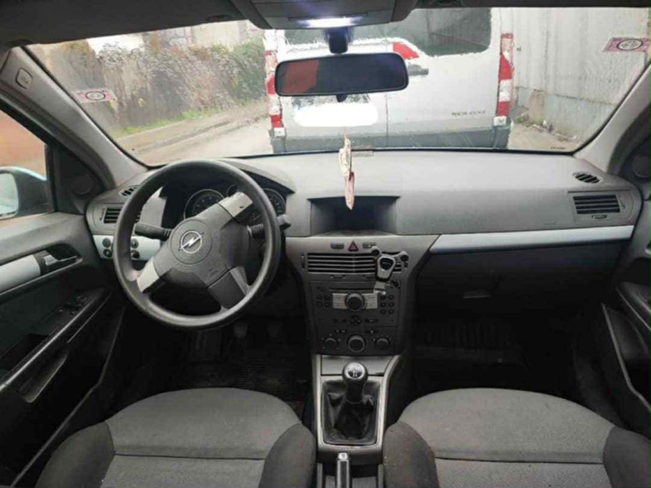 Vand masina opel Astra H