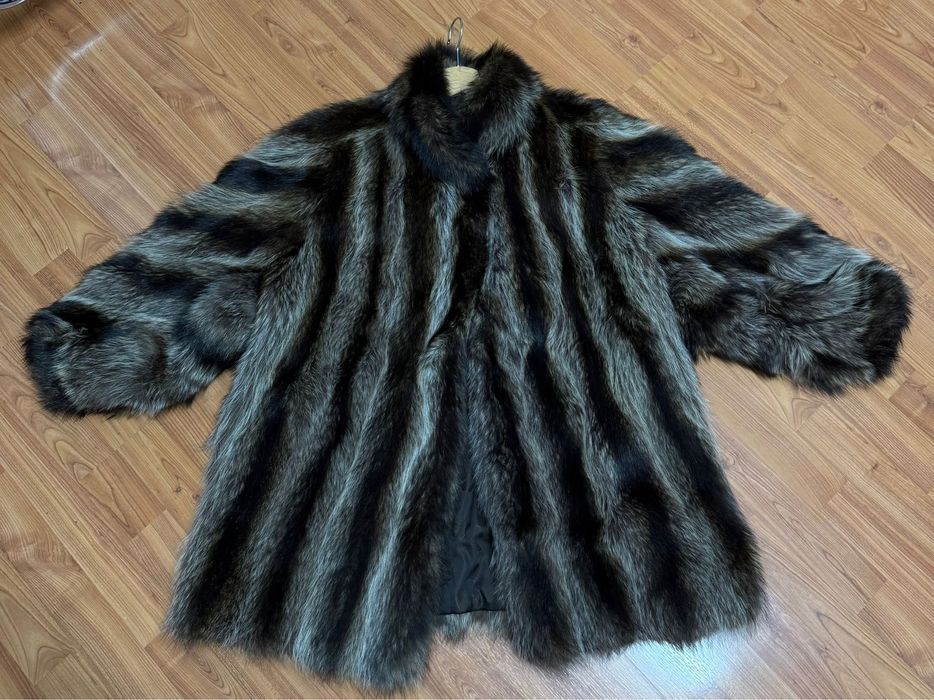 Haină de blană naturală nouă