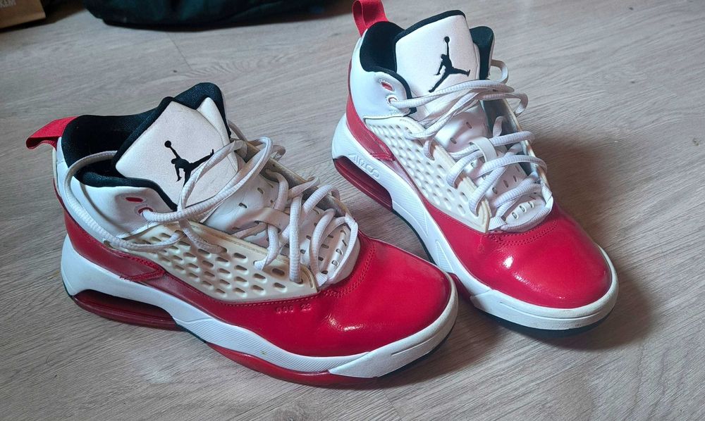 Обувки Air Jordan Maxin 200