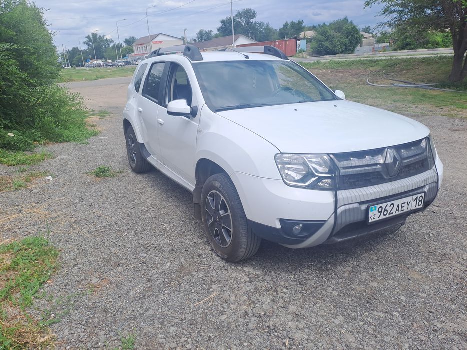 Продам рено дастер