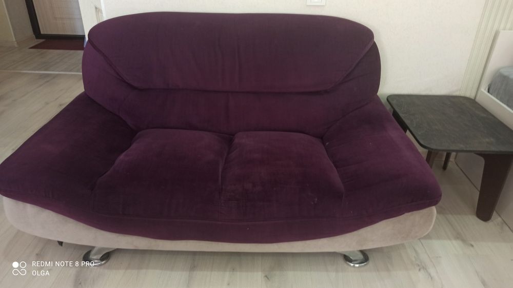 Продам мини диван 160 см длина.