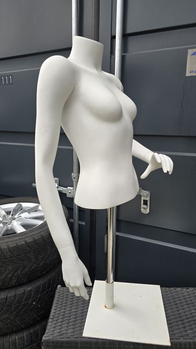 Bust manechin dama cu brațe detașabile