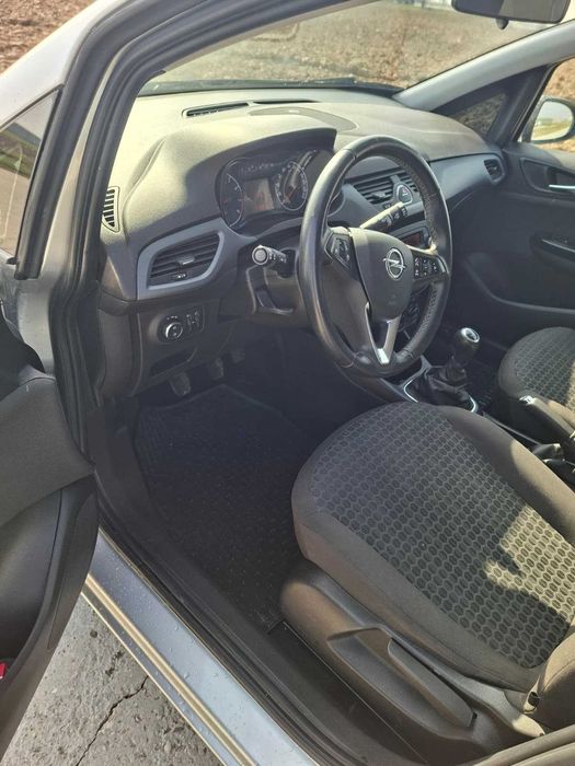 Proprietar Vand Opel CORSA ca noua An 2019 Euro 6  32000km! ca noua.