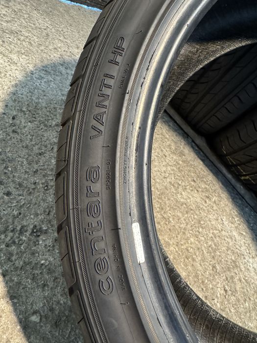 Гуми 235/40/19 CENTARA Vanti HP