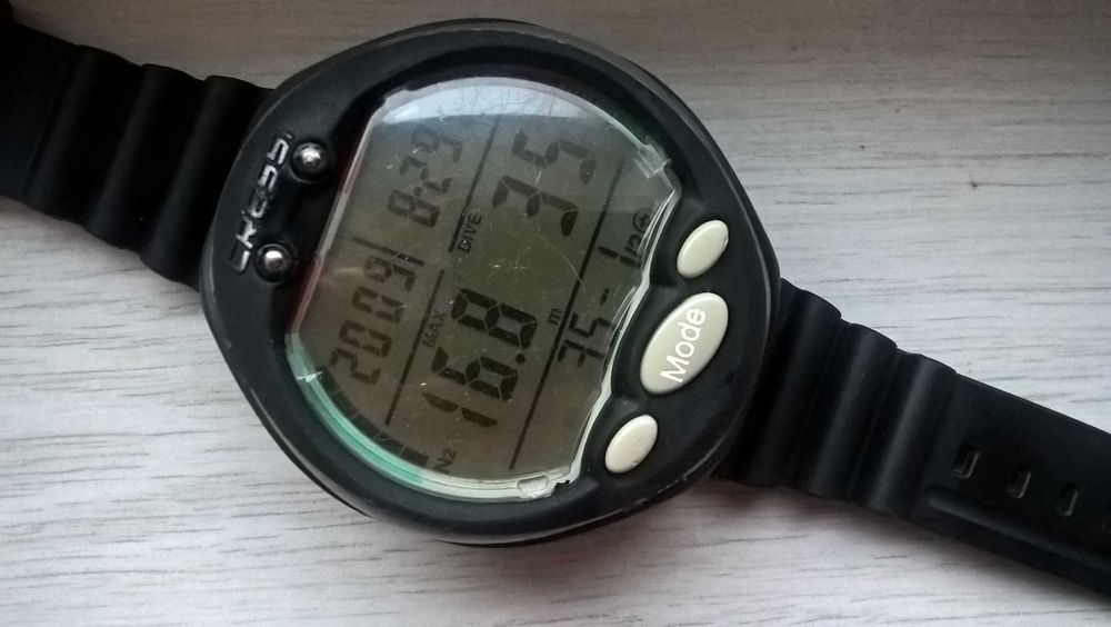 CRESSI Archimede 2 diver Japan ceas scufundari scuba 200m