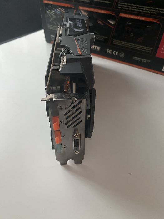 Видео карта Gigabyte AORUS XTR RX580 8GB