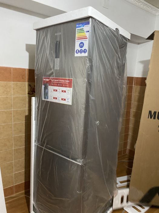 Продам холодильник