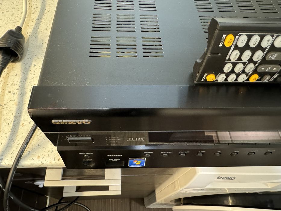 Onkyo TX-NR708 resiver