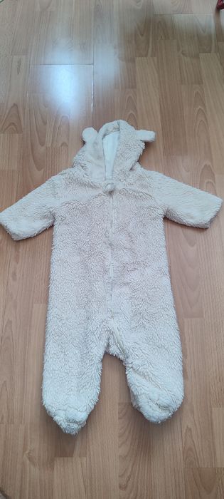 Космонавт за бебе
