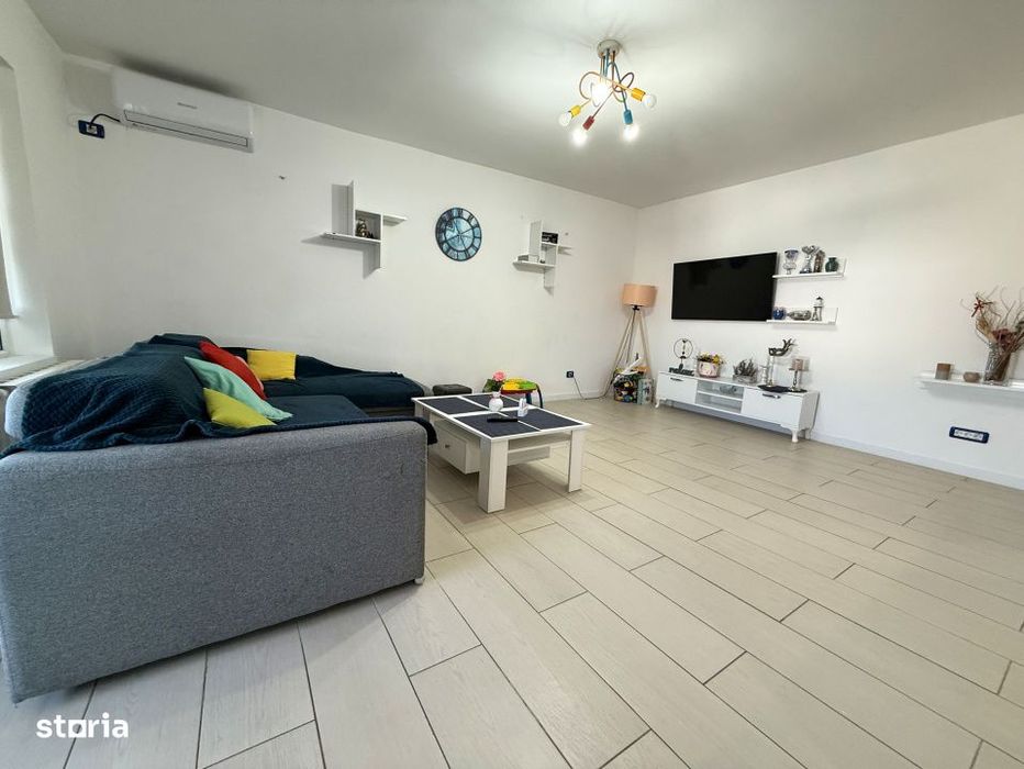 Apartament 2 camere spatios de inchiriat , Faleza Nord — fotografia 1