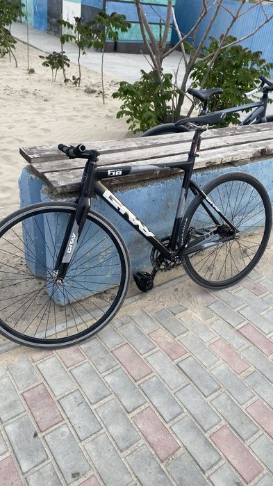 Fixed Gear Gray F18