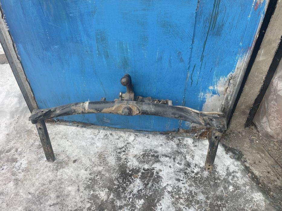 Продам фаркоп ауди б4