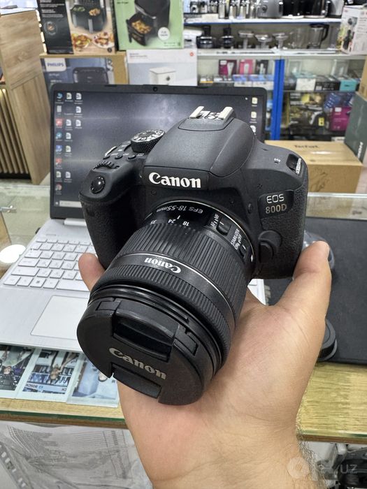 Canon 800D 18-45mm stm