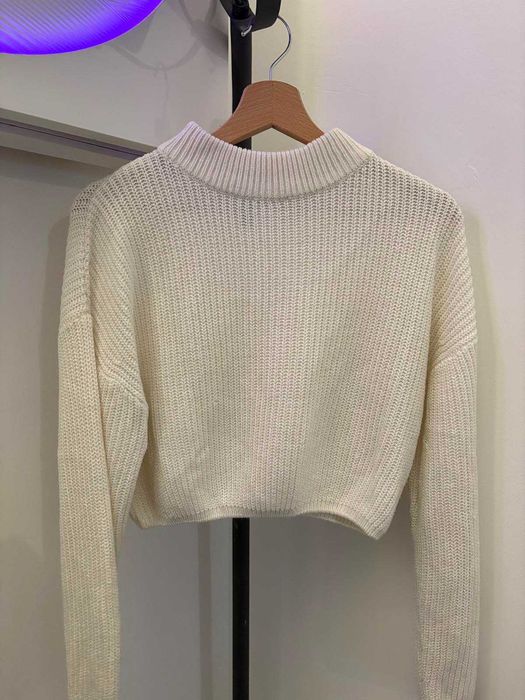 Моден дамски топ