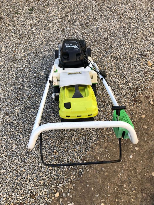 Masina de tuns iarba Viking