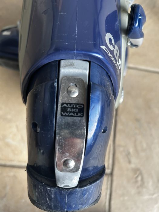 Clapari HEAD marimea 42