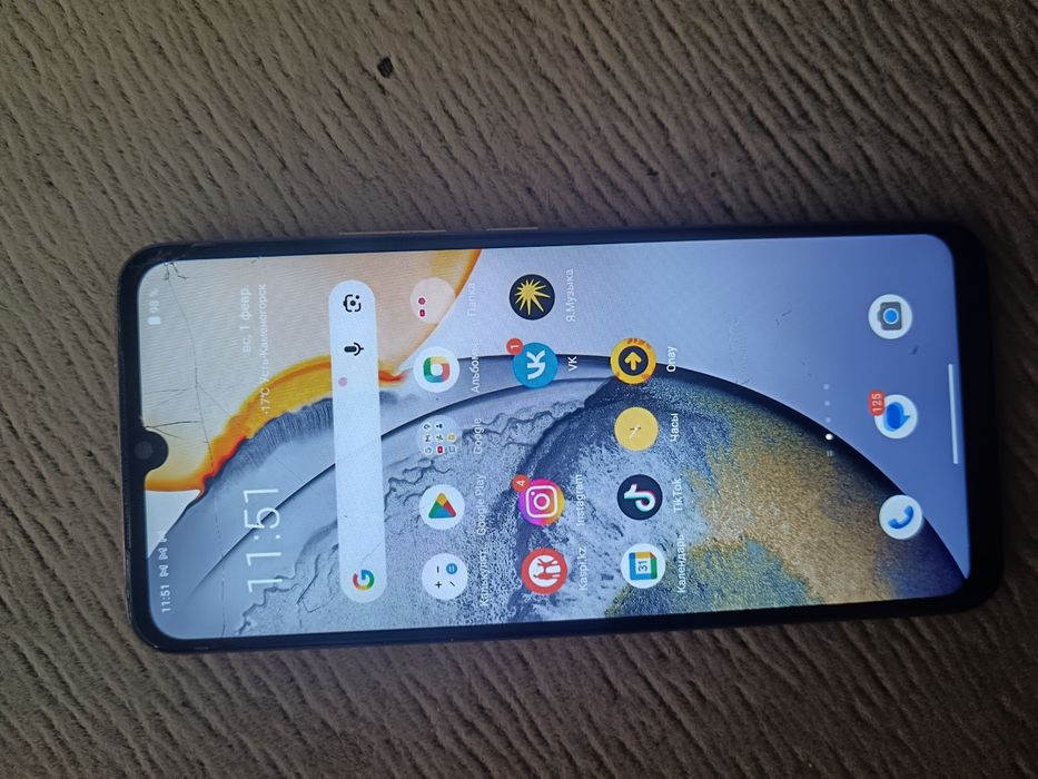 Смотрфон Vivo 2025