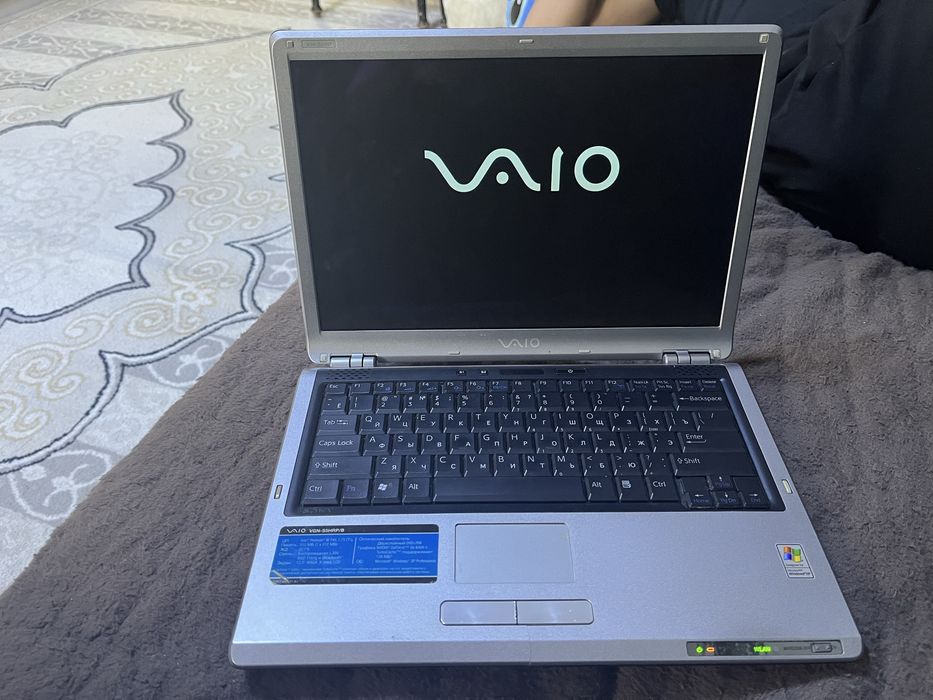 Продам моноблок и ноутбук