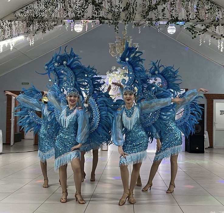 Продам танцевальные костюмы.