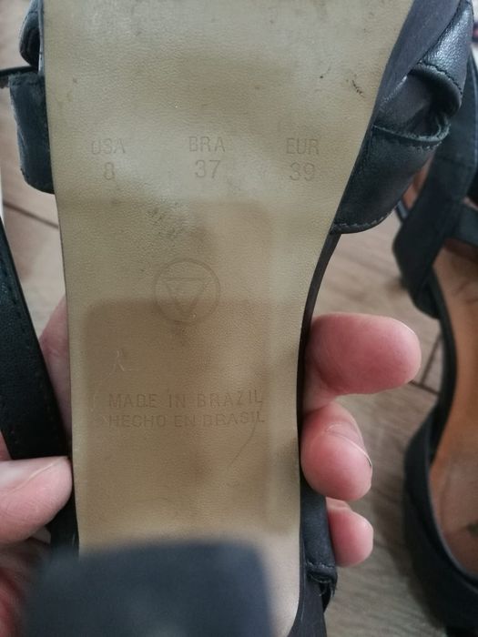 Красивая женская обувь