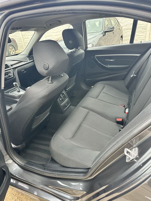 Bmw F30,an 2016,241000 km, automata,euro 6 fara Ad Blue