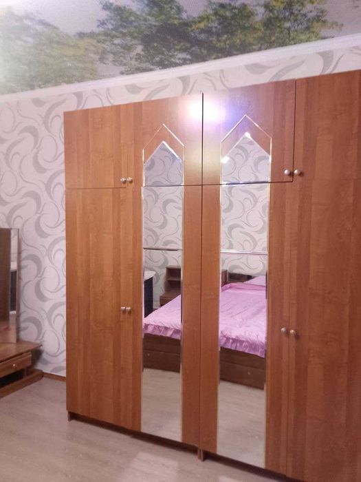 Продается дом с участком 8 сот. в 15 мин. от Ташкента (бывш Политодел)