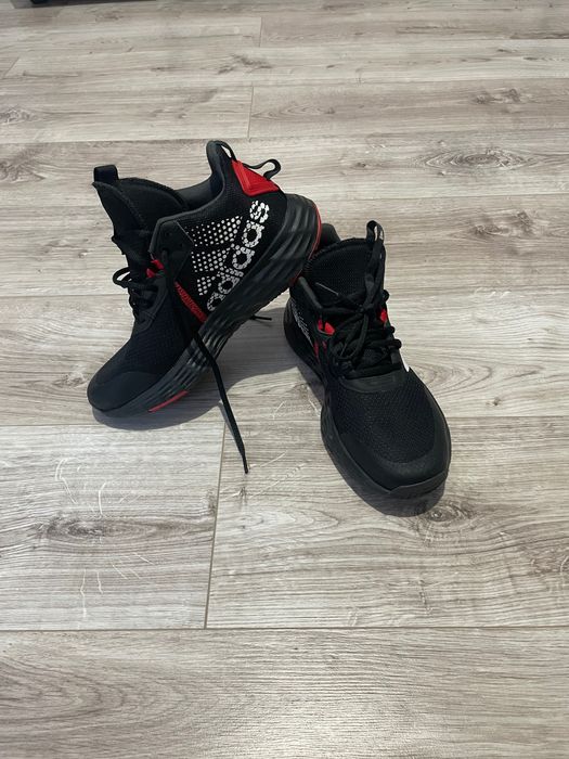 Маратонки Adidas 39/1.3