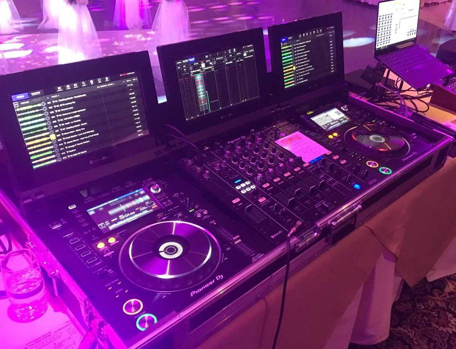 Pioneer Tour1 Set - 2xCDJ-TOUR1 & DJM-TOUR1