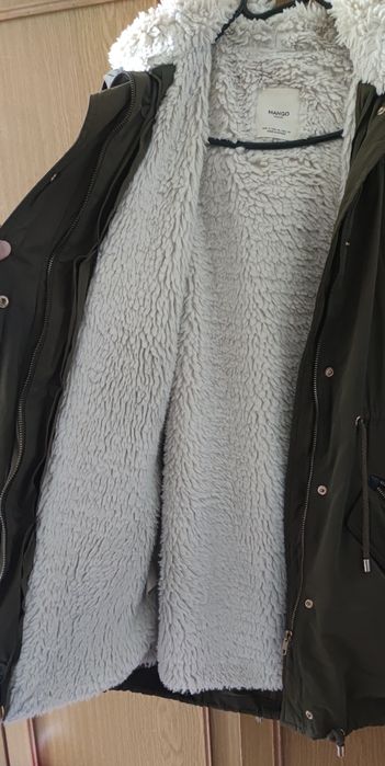 Geaca kaki Mango S/M vând/schimb