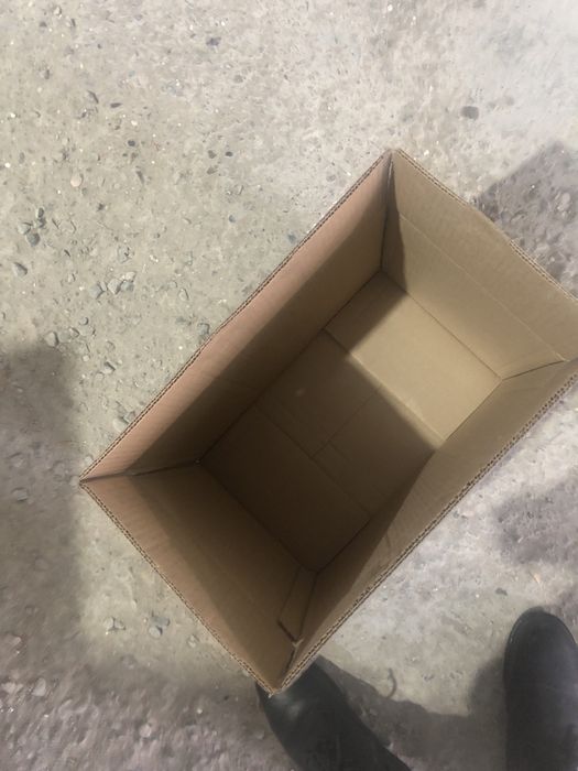 Картонные коробки